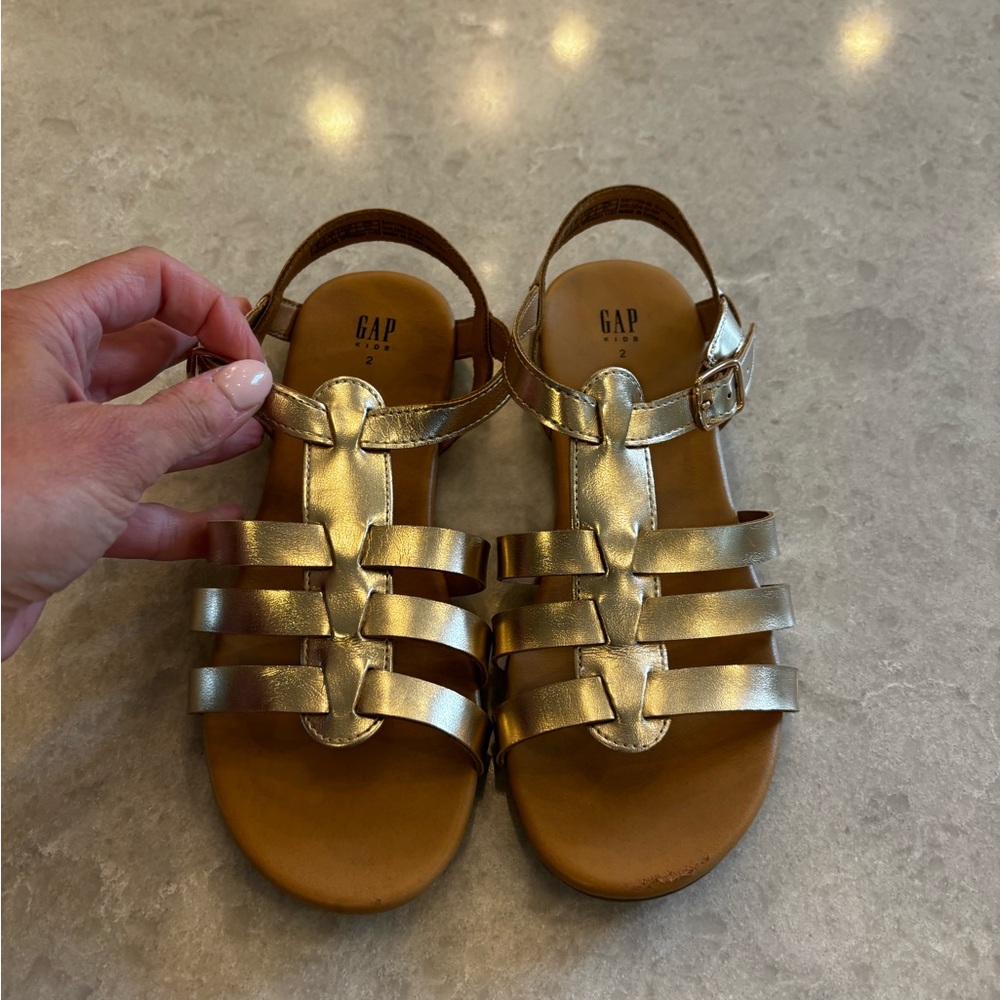 GAP Kids Gold Gladiator Sandals, big kid size 2